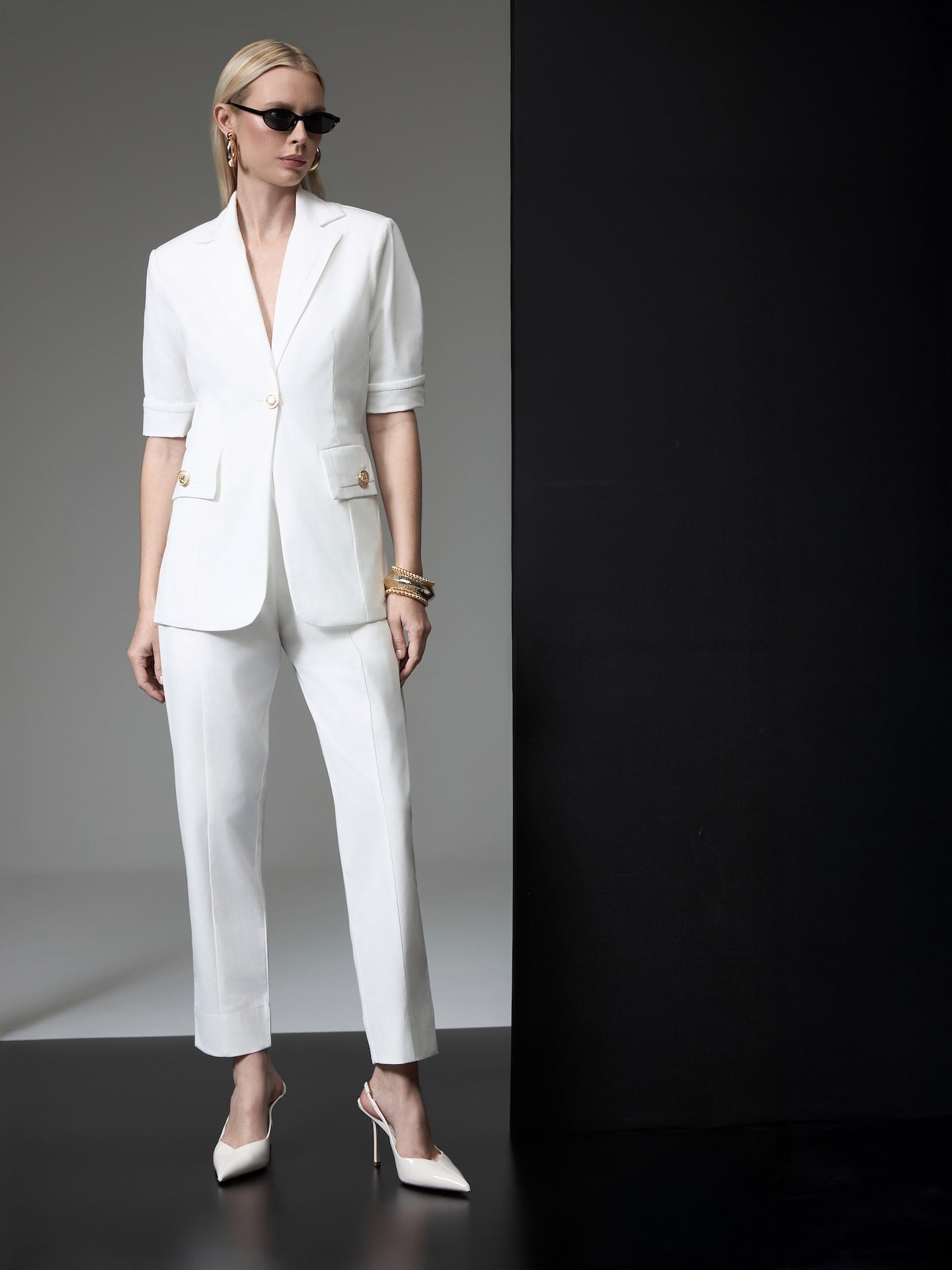 Short Sleeve Black and Straight Pants Soft Fabric Tailored Set