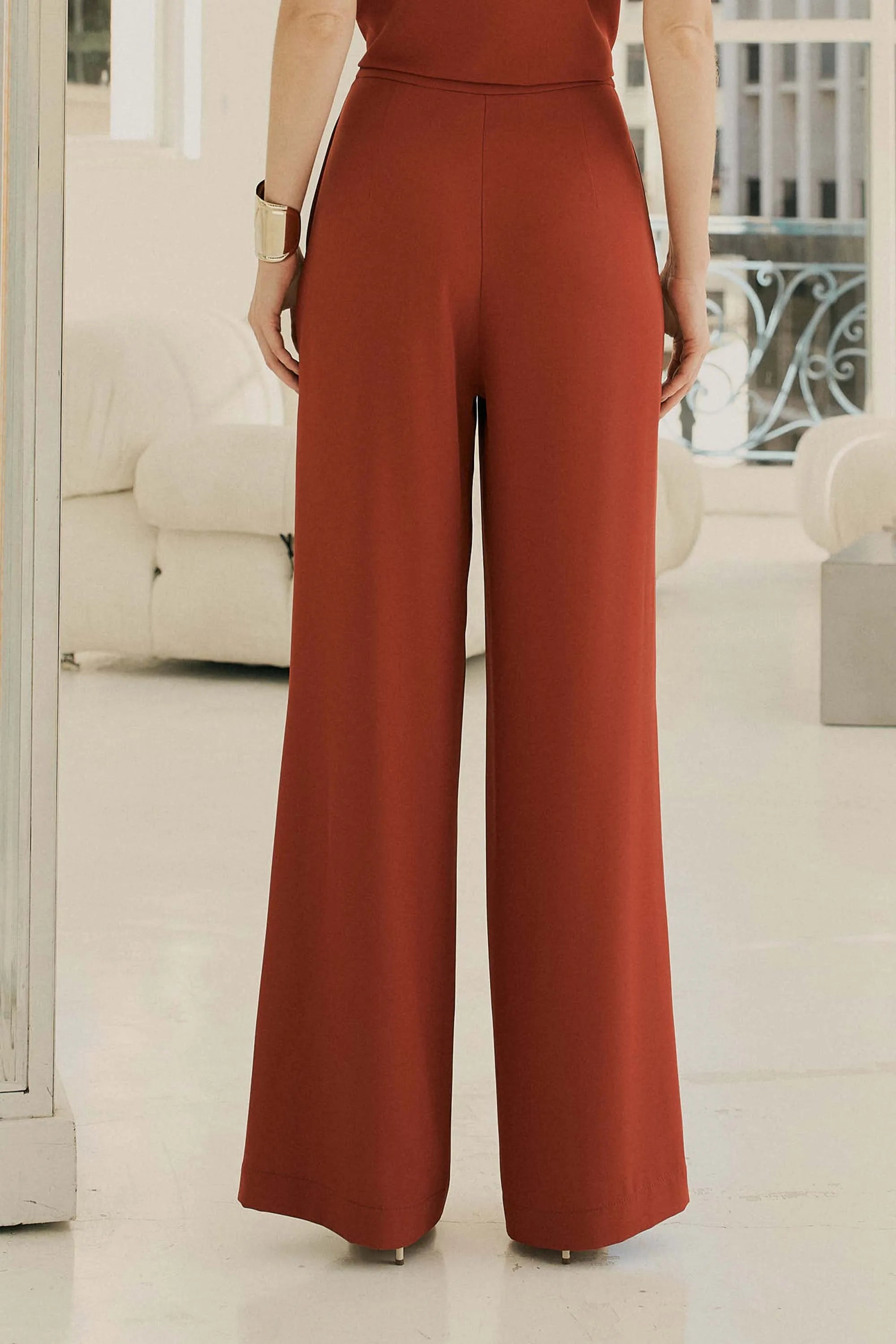 Tailored Asymmetric Light Set Terracota