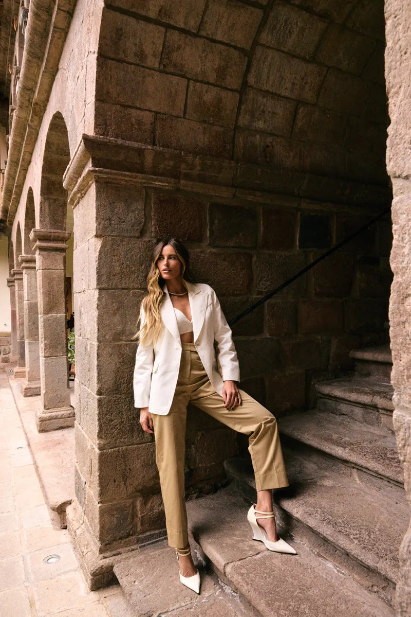 Bicolor Modern Blazer and Caqui Pants Matching Set