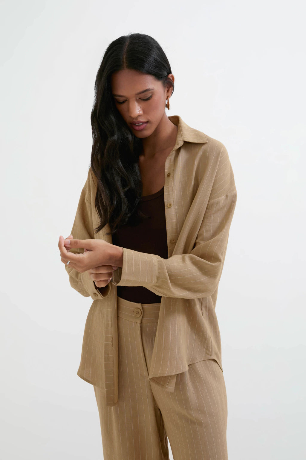 Taylor Mocha Mousse Viscolinen Set