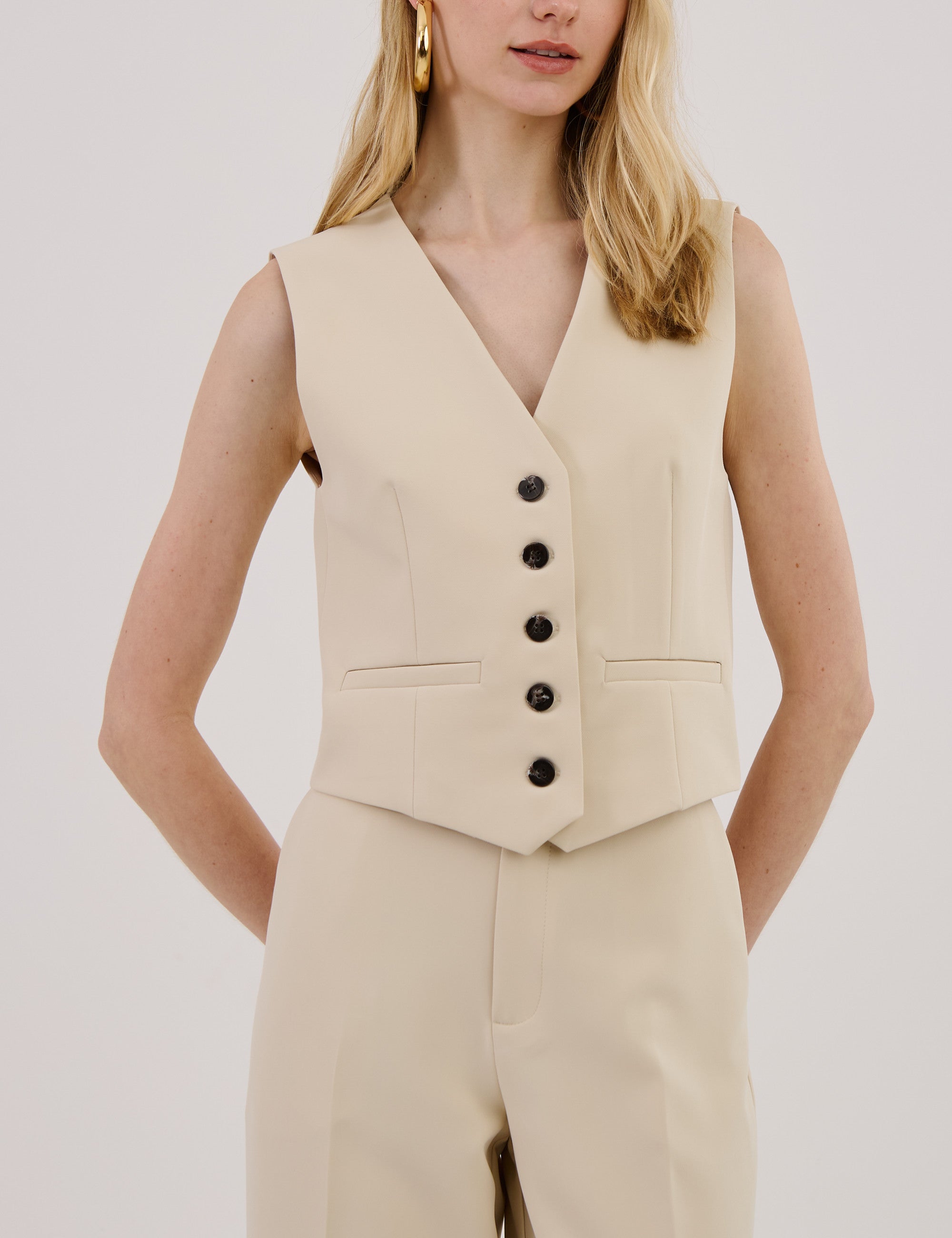 Tailored Twill Short Vest Sage