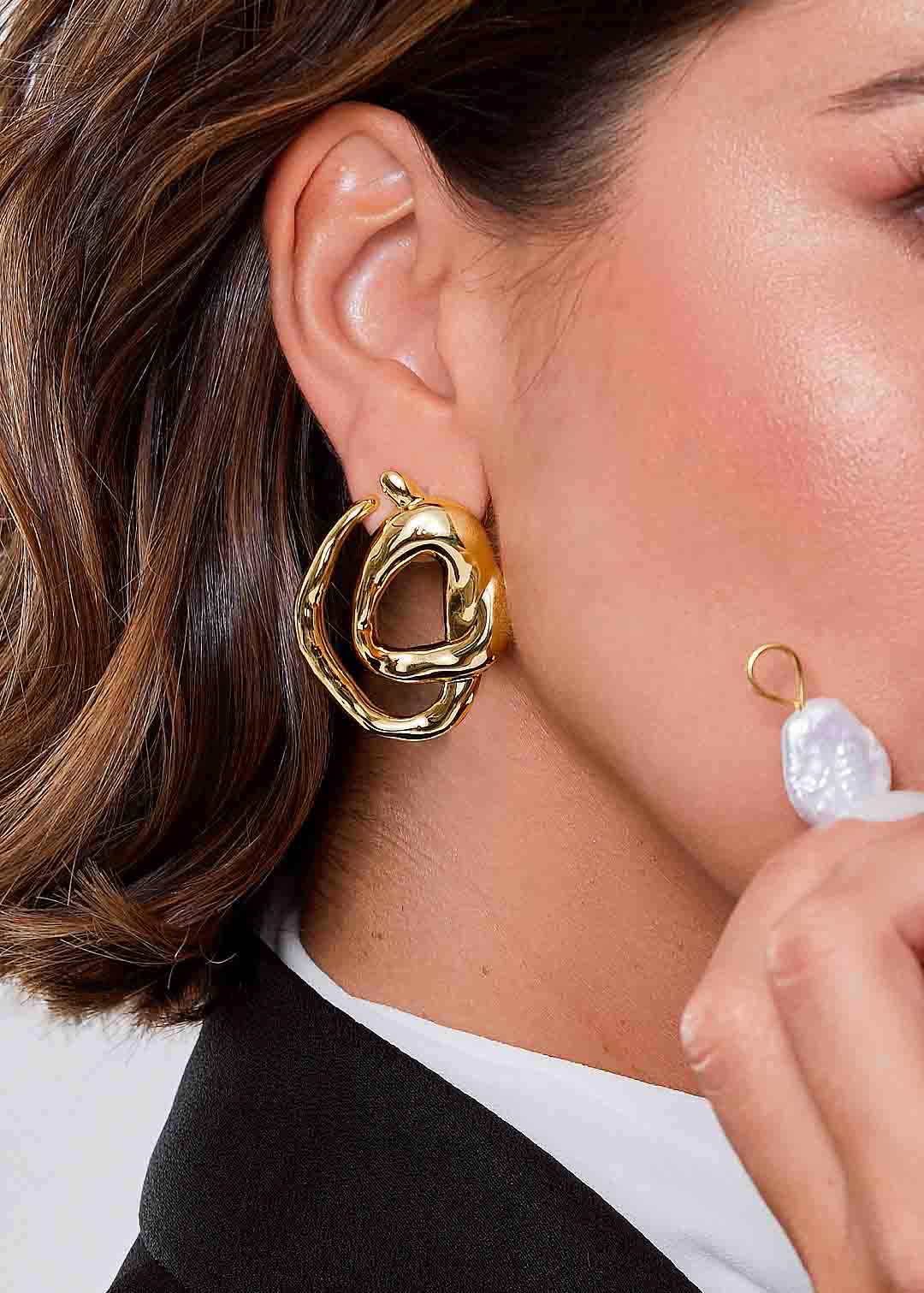BHP Triumph Earrings Gold