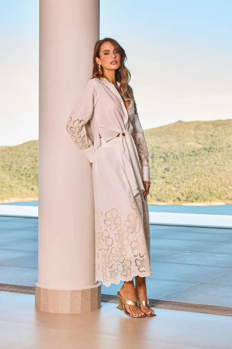 Bruna Linen Embroidered Richelieu Set