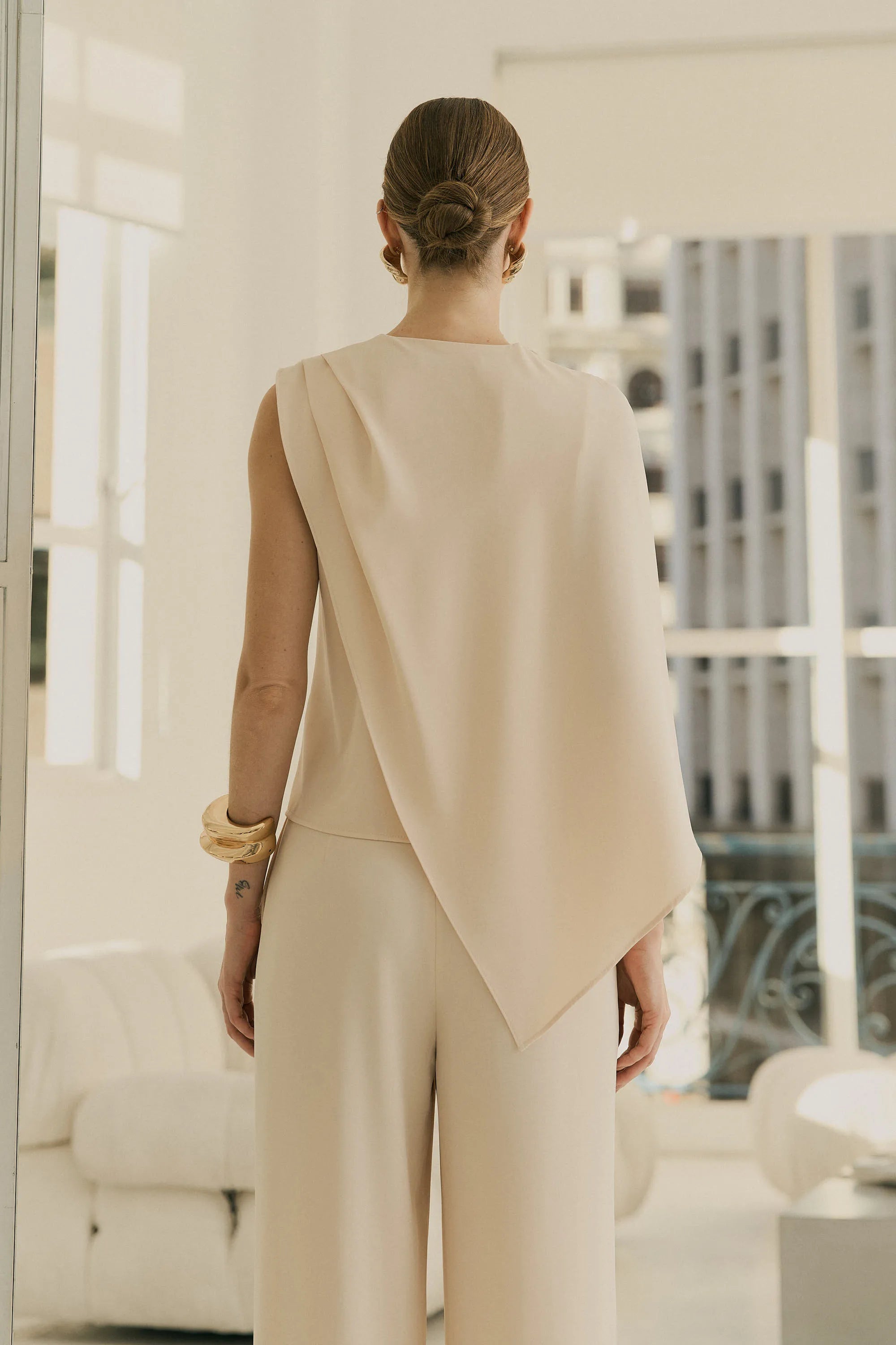 Tailored Asymmetric Light Set Pearl
